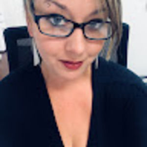 Meet your Posher, Stephanie lacey